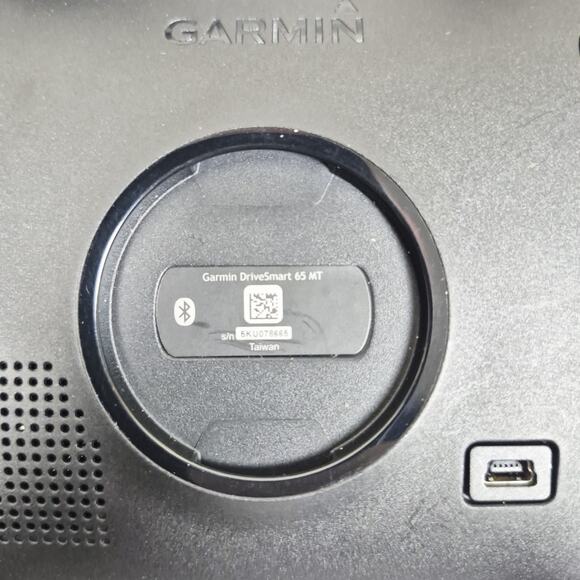 Garmin DriveSmart 65 MT 6.95" GPS Navigator Black New Open Box Unused - Picture 5 of 7